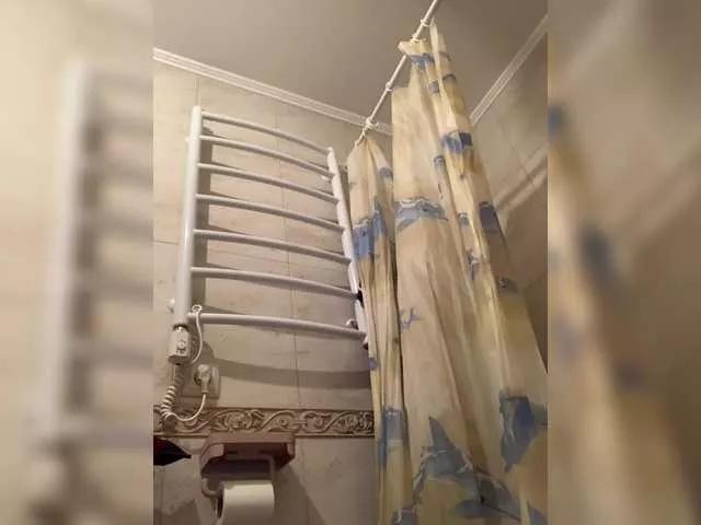 Offline alya555 on BongaCams