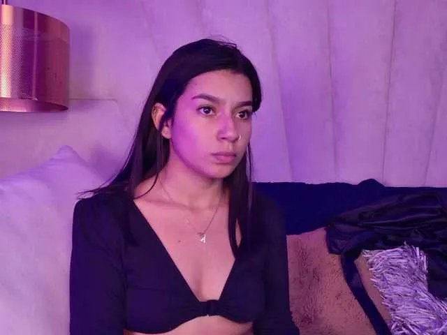 Offline Alyssa-Ray on BongaCams