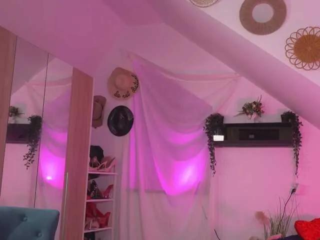 Freechat Amaliamour on BongaCams