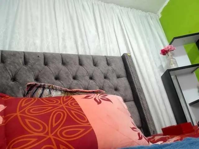 Offline ANA-BULLOCK- on BongaCams