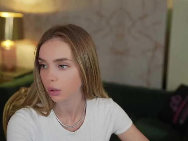 Offline Anabelka054 on BongaCams