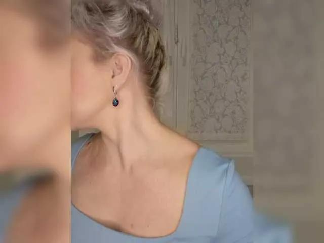 BongaCams Anesteishen is Freechat Anesteishen — The athletic body of a man and an elastic shaved member.
