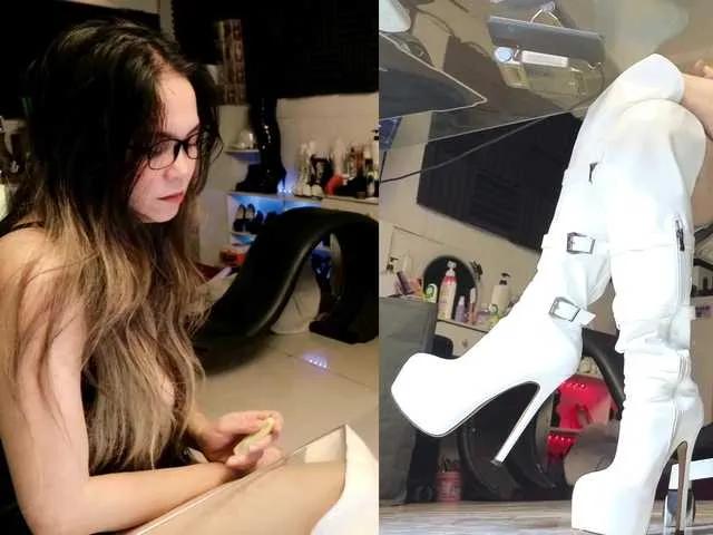 Offline angelinasia on BongaCams