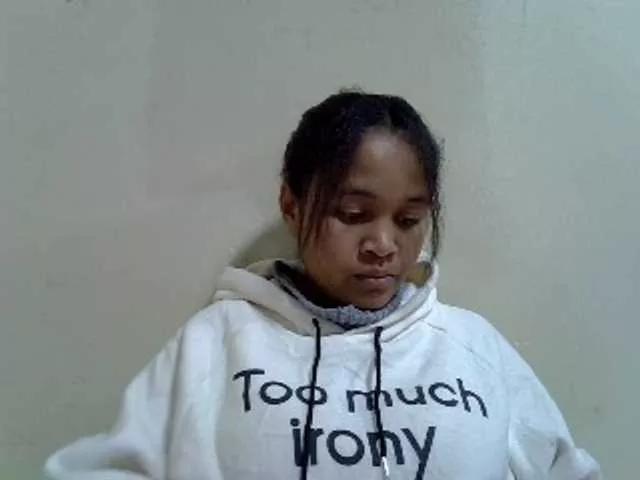 Offline Anialove on BongaCams