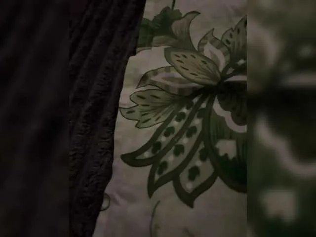 Offline Anon453 on BongaCams