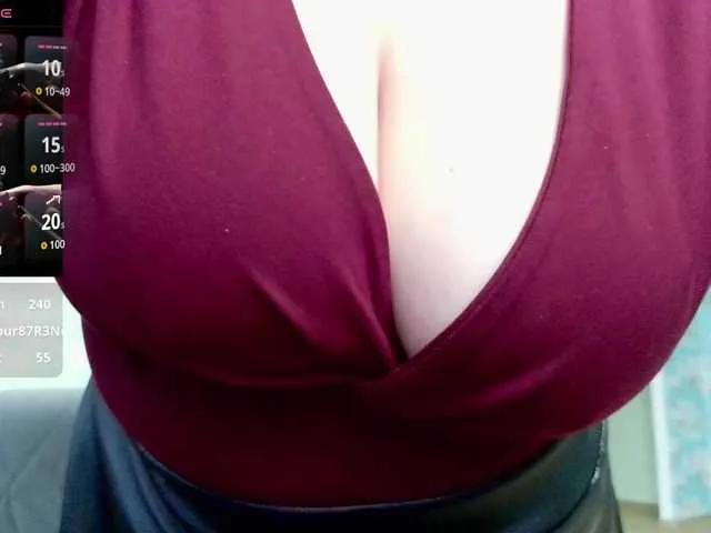 anya1010 on BongaCams 