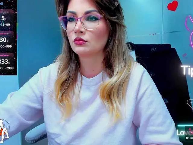 Offline anyarosses on BongaCams