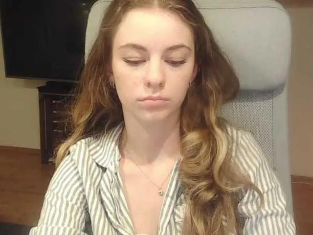 Offline AriaModel on BongaCams