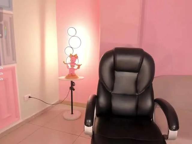 ArianaDumont on BongaCams 