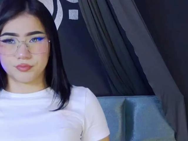 BongaCams Arii-moon is Freechat Arii-moon — I enjoy giving oral sex, looking into your eyes, having hot and interesting conversations where we are both very sincere about our tastes at the time of sex, hearing you moan and seeing how much you enjoy my body pleasing you.