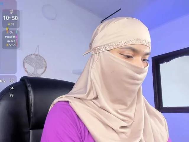 Freechat Aura-cuutee on BongaCams