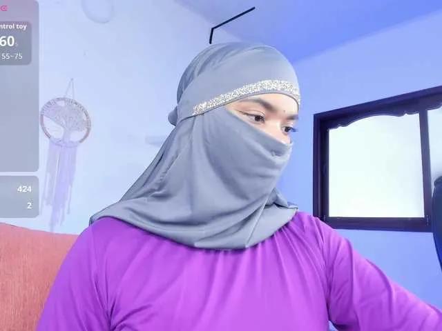 Freechat Aura-cuutee on BongaCams