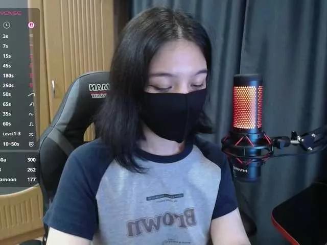 Offline Aya- on BongaCams