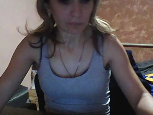 Offline BabyLove4432 on BongaCams