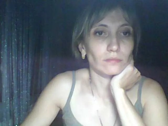 Offline BabyLove4432 on BongaCams