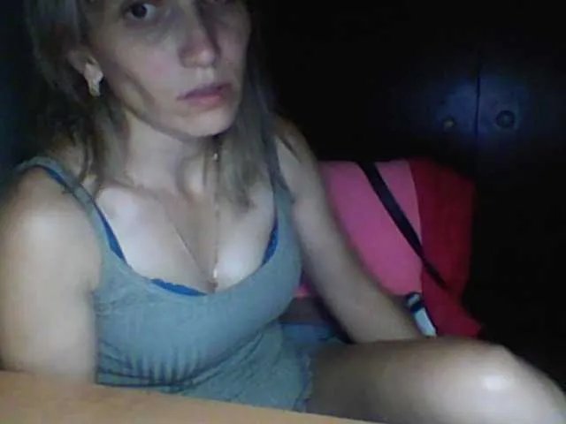 Offline BabyLove4432 on BongaCams