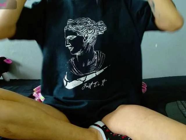 BongaCams BabyNova is Freechat BabyNova — It really turns me on to see a man horny for me