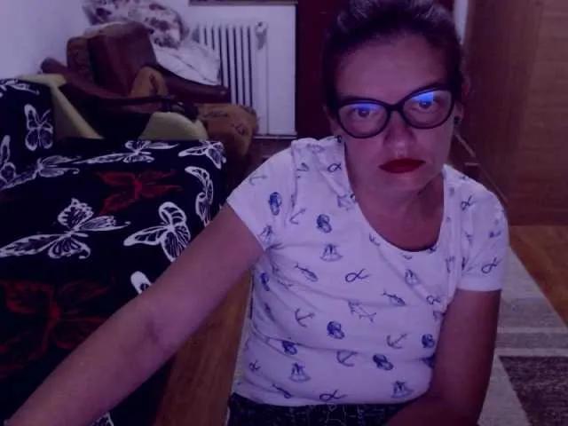 Offline bellaro on BongaCams