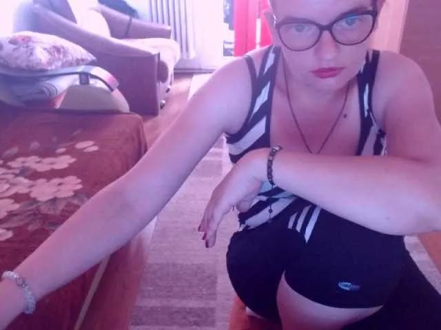 Offline bellaro on BongaCams