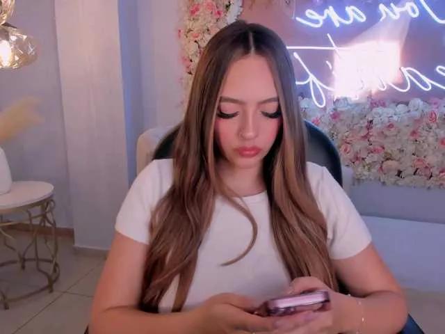 Freechat BellaRose on BongaCams