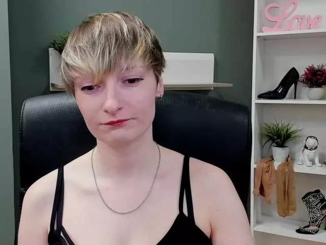 Freechat BlairPlay on BongaCams