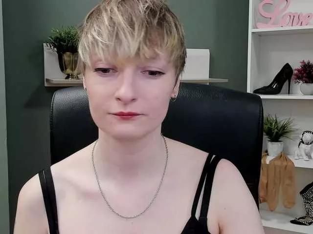 Freechat BlairPlay on BongaCams