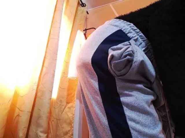 Offline brendaliive on BongaCams