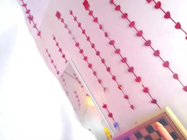 Offline brendaliive on BongaCams