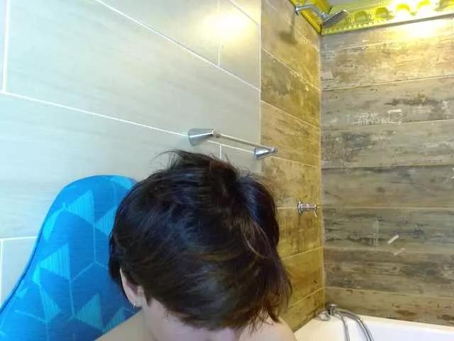 Offline BryceEvans on BongaCams