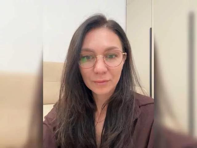 Offline Buffi on BongaCams