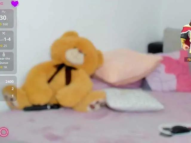 Offline calypsosquirt on BongaCams