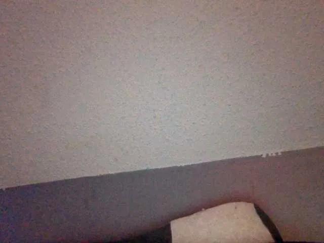 Offline Candycane on BongaCams