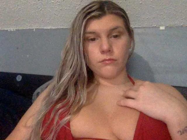 Offline Candycane on BongaCams