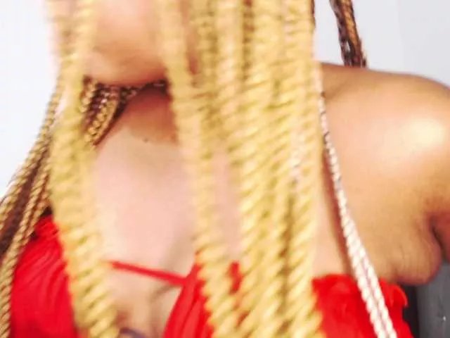 Offline Cata-Santana on BongaCams