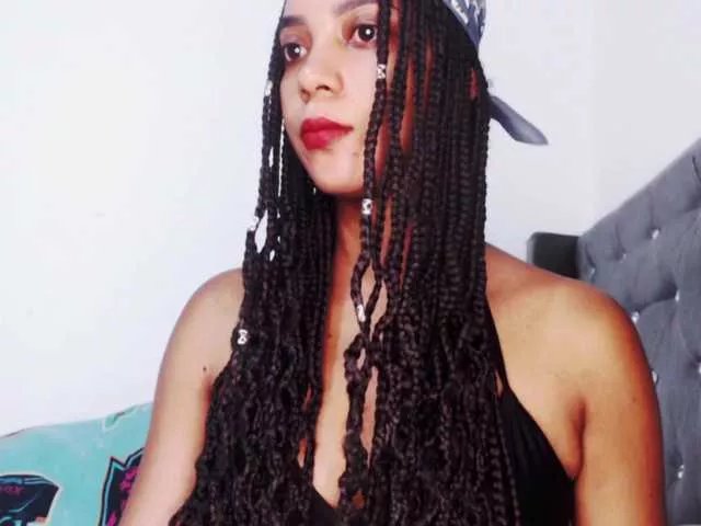 Offline Cata-Santana on BongaCams