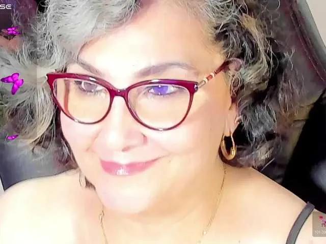 cataleya-mom on BongaCams