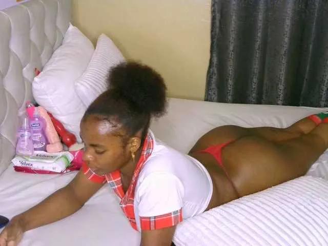 Cece-16 on BongaCams 