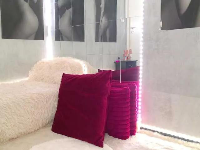 Offline celia-chanel on BongaCams