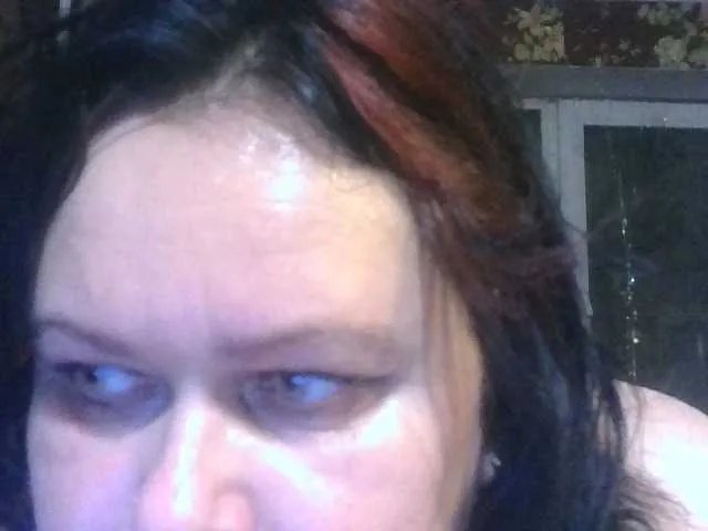 Freechat CharleeKendall on BongaCams