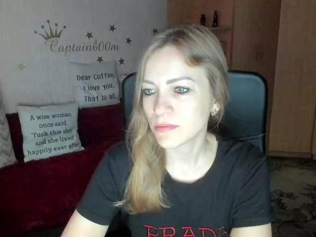 Offline CherishSia on BongaCams