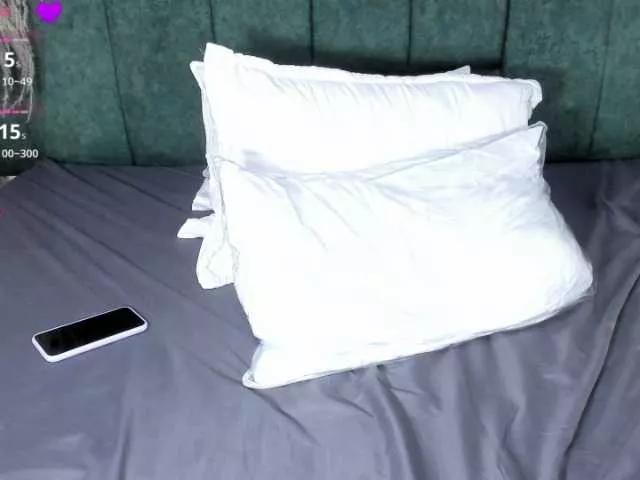 Offline Chloe-jackson25 on BongaCams