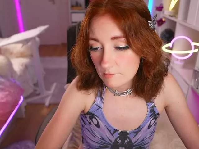 Offline CissyGlitter on BongaCams