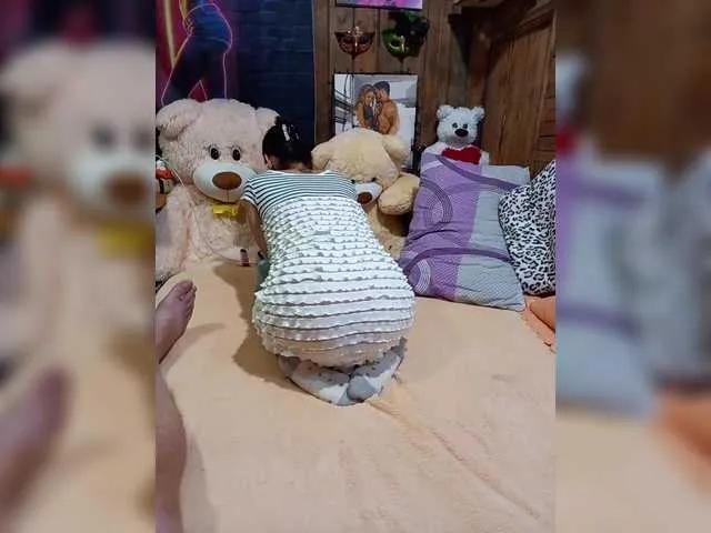 Freechat Cottoncandy1-1 on BongaCams