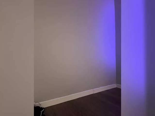 Offline CrazyAleona on BongaCams