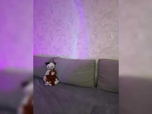 Offline CrazyAleona on BongaCams