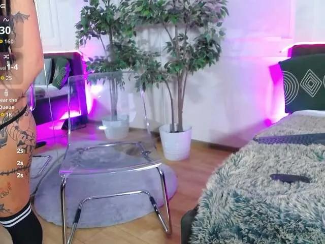 CreamyInk — Freechat on BongaCams