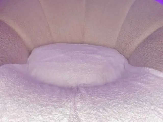 Offline cutte-hanna18 on BongaCams