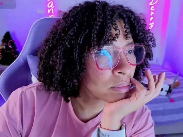 Offline DannaBerry on BongaCams