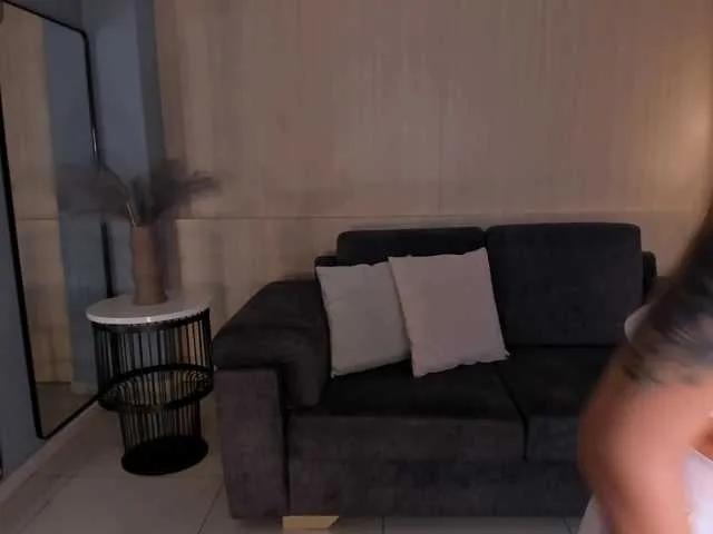 DannaCruz on BongaCams