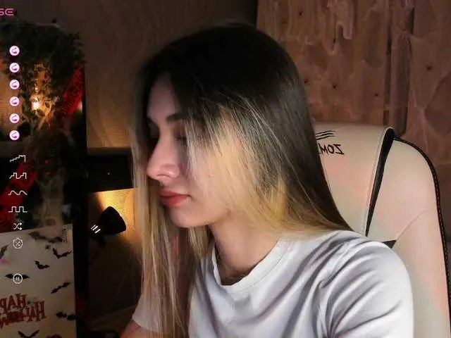 Offline DarlaBelle on BongaCams